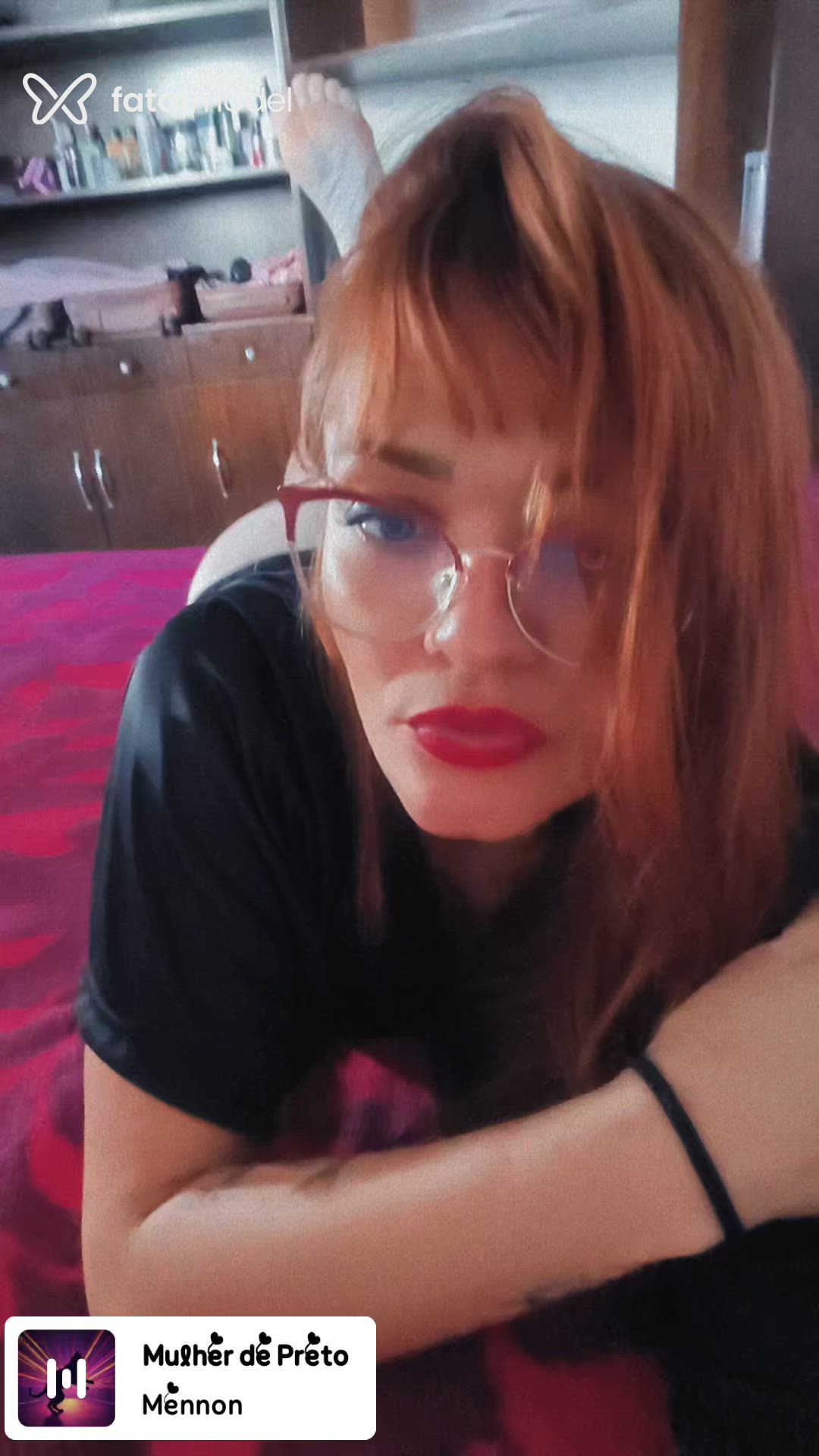 Acompanhante mulher ruiva (o) de olhos castanhos - Luna Cavalcanti