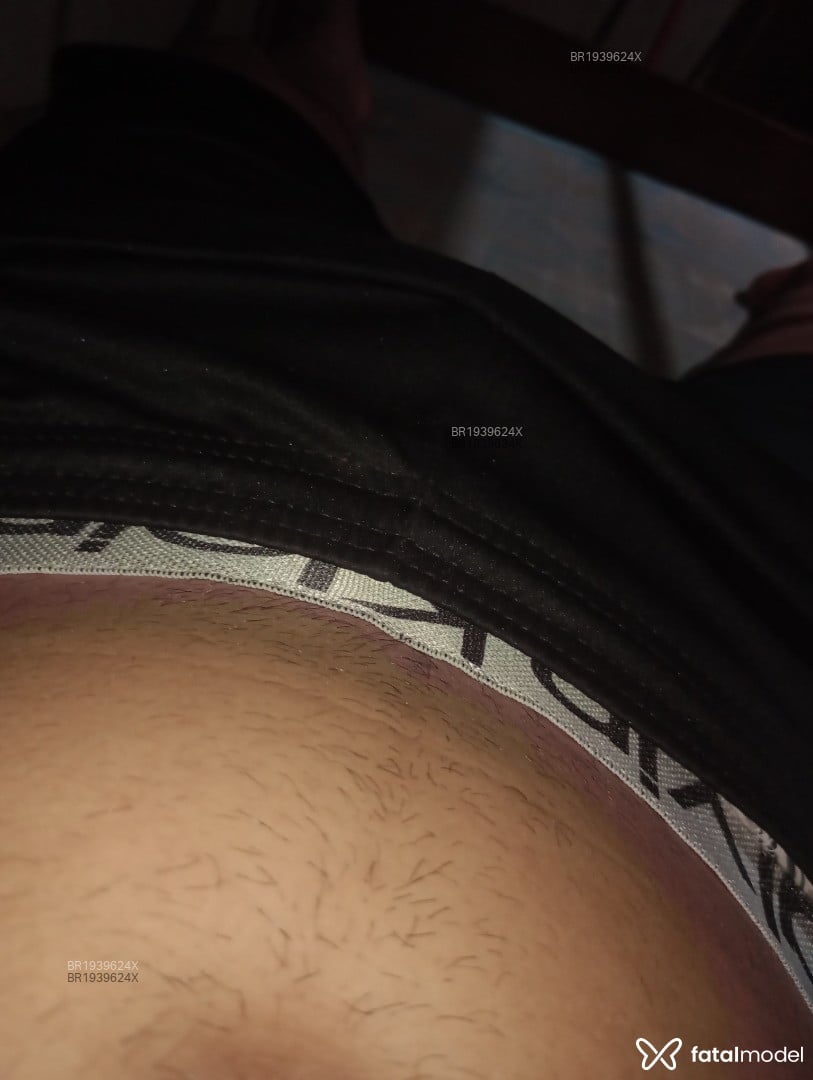 Acompanhante homem sem cabelo de olhos pretos em Rondonópolis Acompanhante homem sem cabelo de olhos pretos em Rondonópolis - Junior