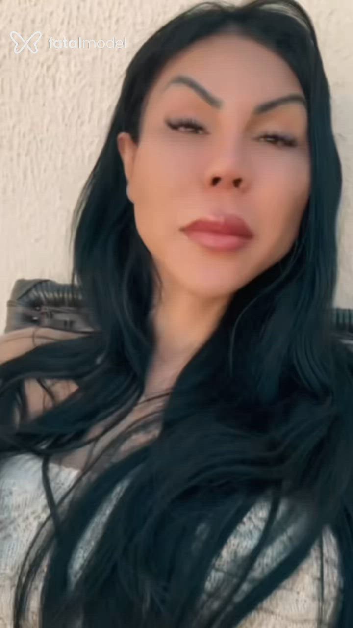 Acompanhante mulher trans morena (o) de olhos castanhos - Bruna Glenda Acompanhante mulher trans morena (o) de olhos castanhos - Bruna Glenda