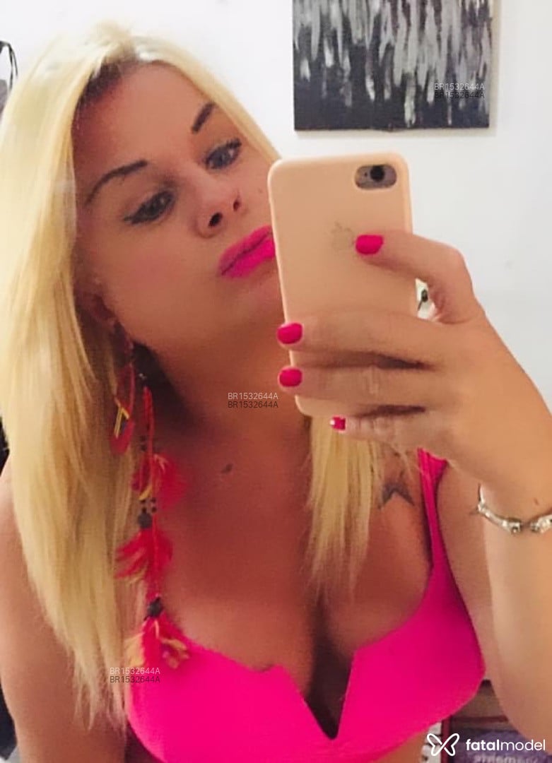 Acompanhante homem trans loira (o) de olhos azuis em Mogi Guaçu - Kelly campos