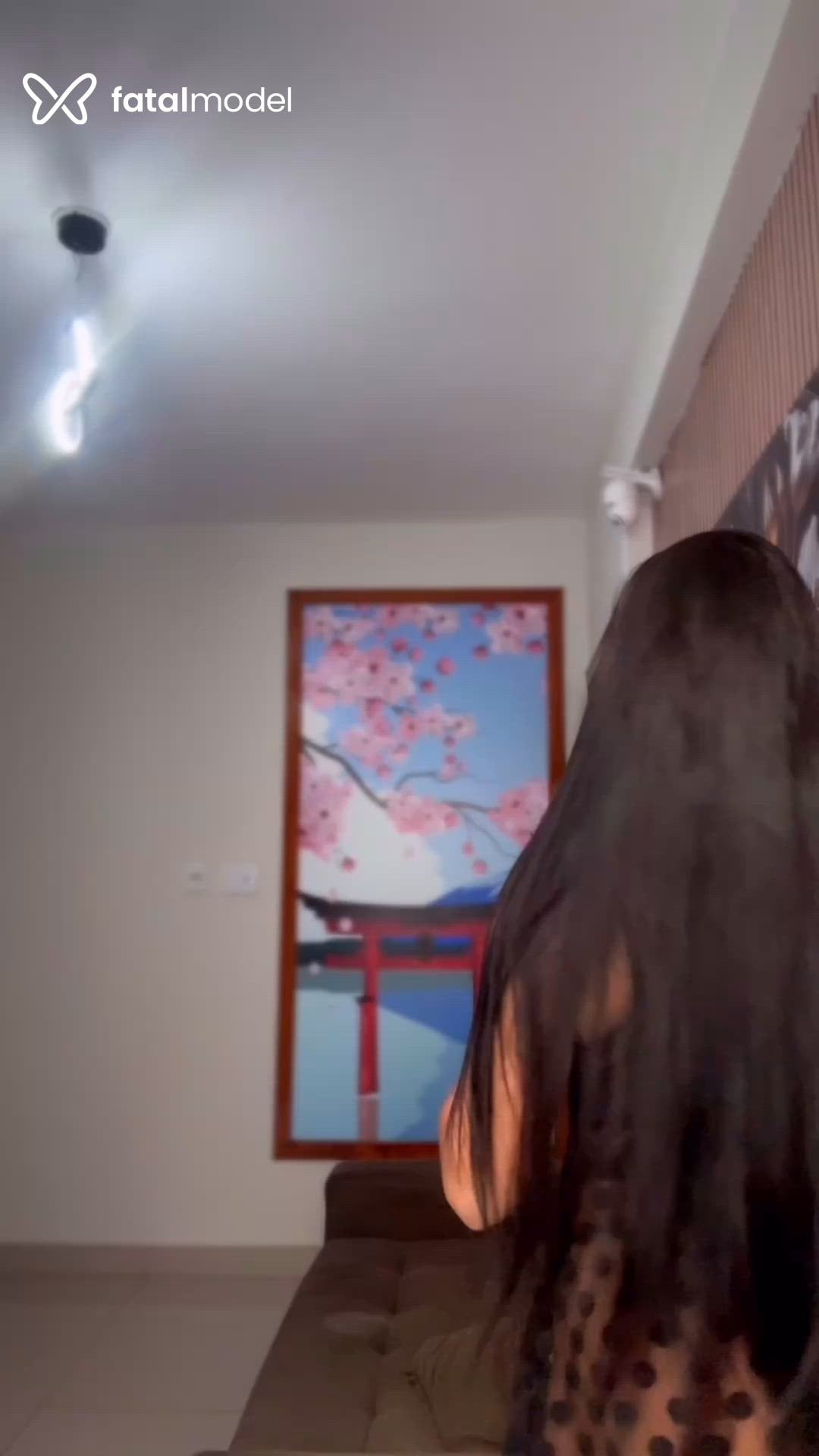 Acompanhante mulher morena (o) de olhos mel em Uberlândia Acompanhante mulher morena (o) de olhos mel em Uberlândia - Alicia Ferraz