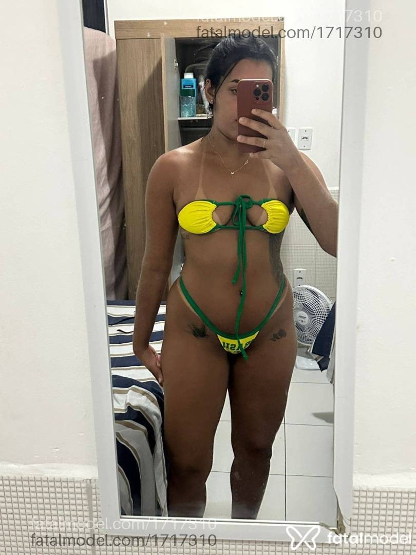 Acompanhante mulher morena (o) de olhos mel - Sabrina