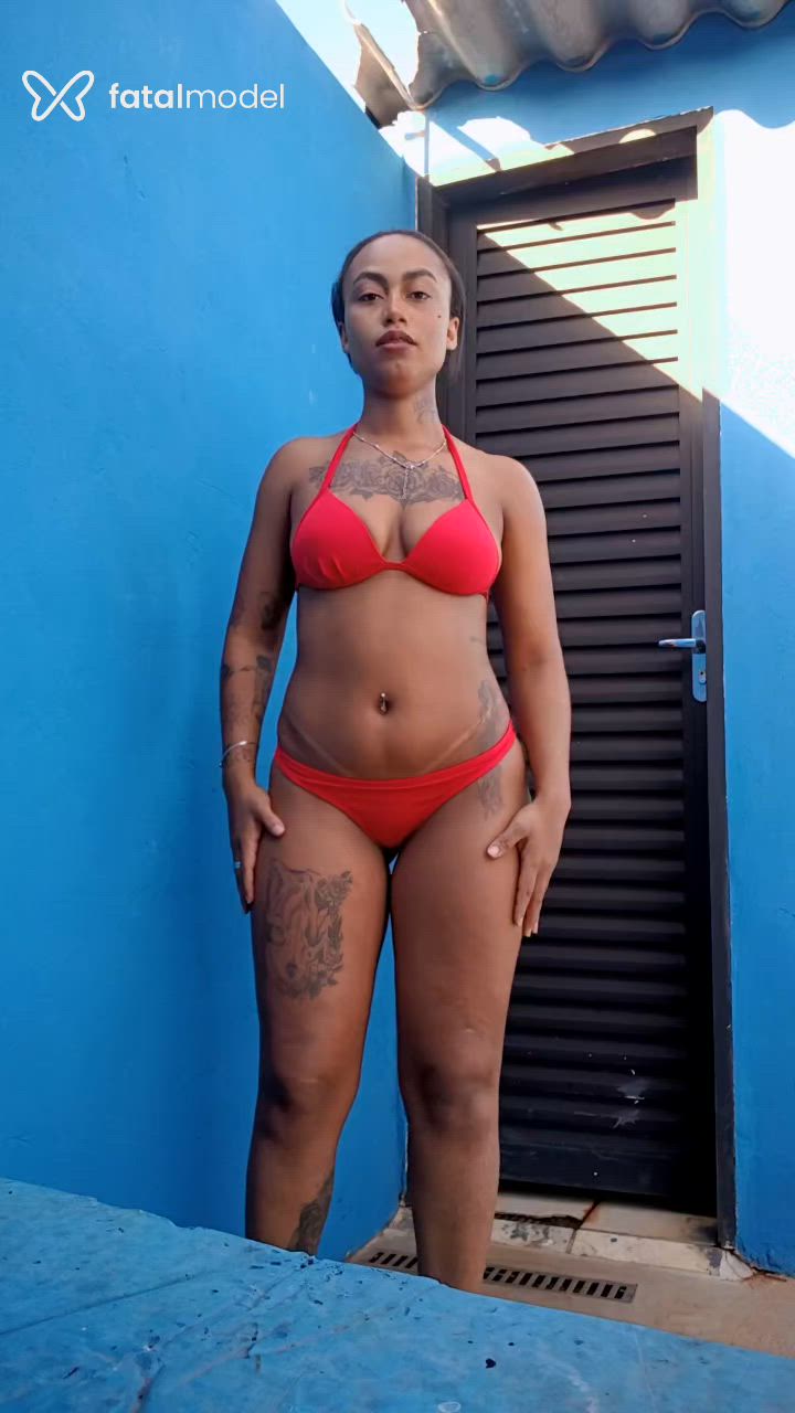 Acompanhante mulher morena (o) de olhos castanhos em Mineiros Acompanhante mulher morena (o) de olhos castanhos em Mineiros - Milenna