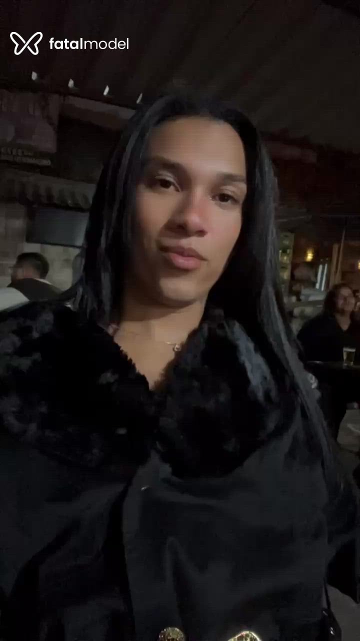 Acompanhante mulher trans morena (o) de olhos castanhos em São João Del Rei Acompanhante mulher trans morena (o) de olhos castanhos em São João Del Rei - Victoria Campello