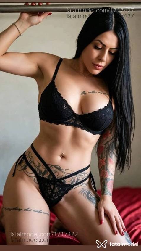 Acompanhante mulher morena (o) de olhos castanhos - Ingrid Yasmin
