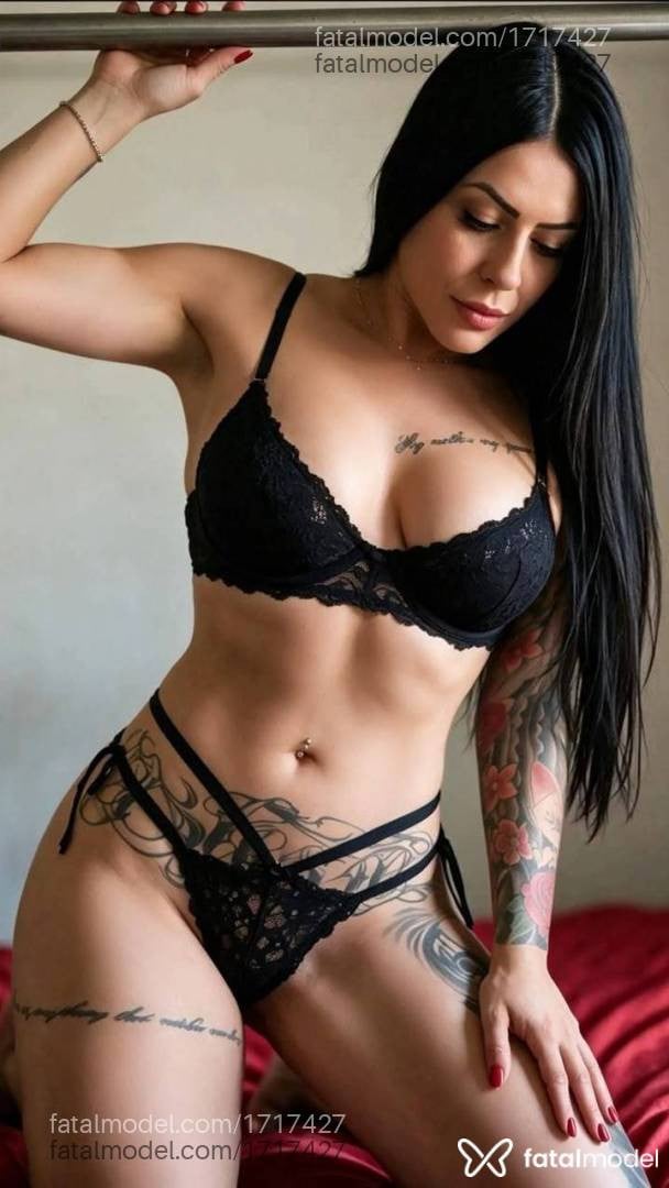 Acompanhante mulher morena (o) de olhos castanhos - Ingrid Yasmin