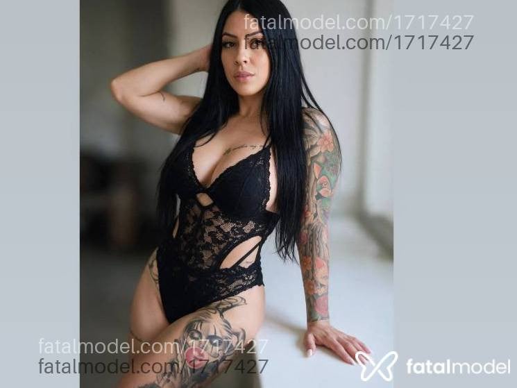 Acompanhante mulher morena (o) de olhos castanhos - Ingrid Yasmin