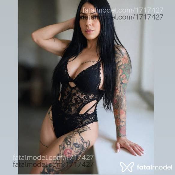 Acompanhante mulher morena (o) de olhos castanhos - Ingrid Yasmin