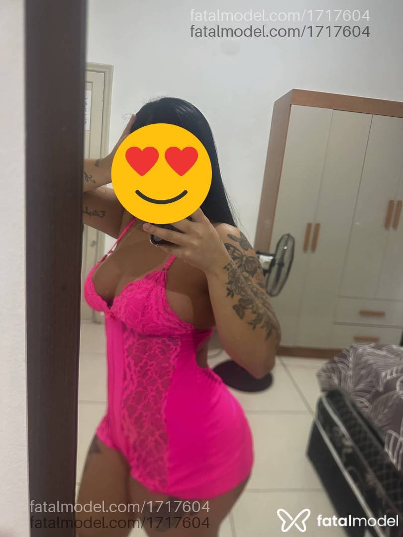 Acompanhante mulher morena (o) de olhos pretos - Nina