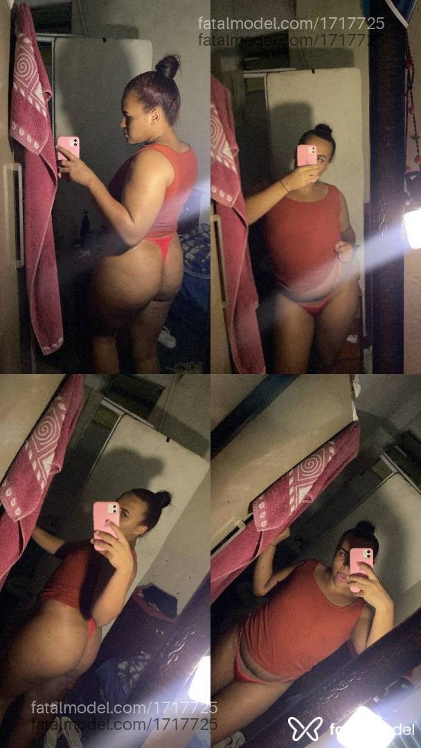 Acompanhante mulher trans loira (o) de olhos verdes em Juiz de Fora - Larissa Urach