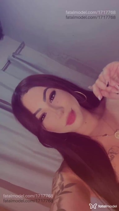 Acompanhante mulher morena (o) de olhos mel em Blumenau - Júlia