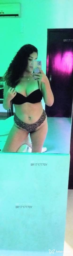 Acompanhante mulher com cabelo castanho de olhos castanhos em Sete Lagoas - Talita Aredes