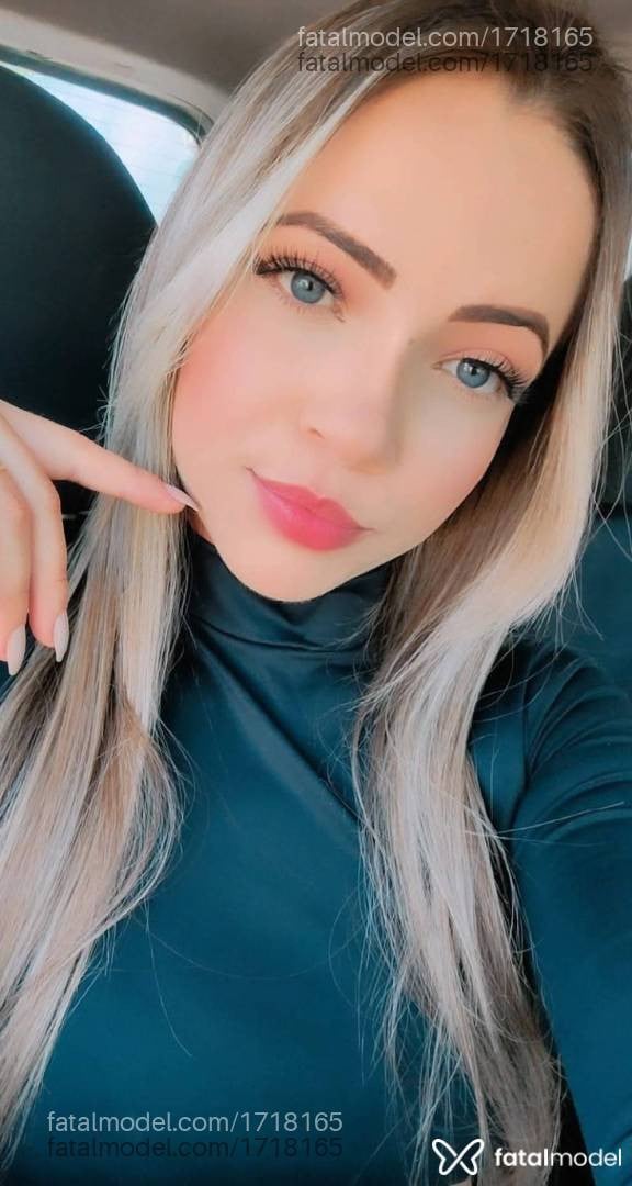 Acompanhante mulher loira (o) de olhos azuis em Sarandi - Yasmin