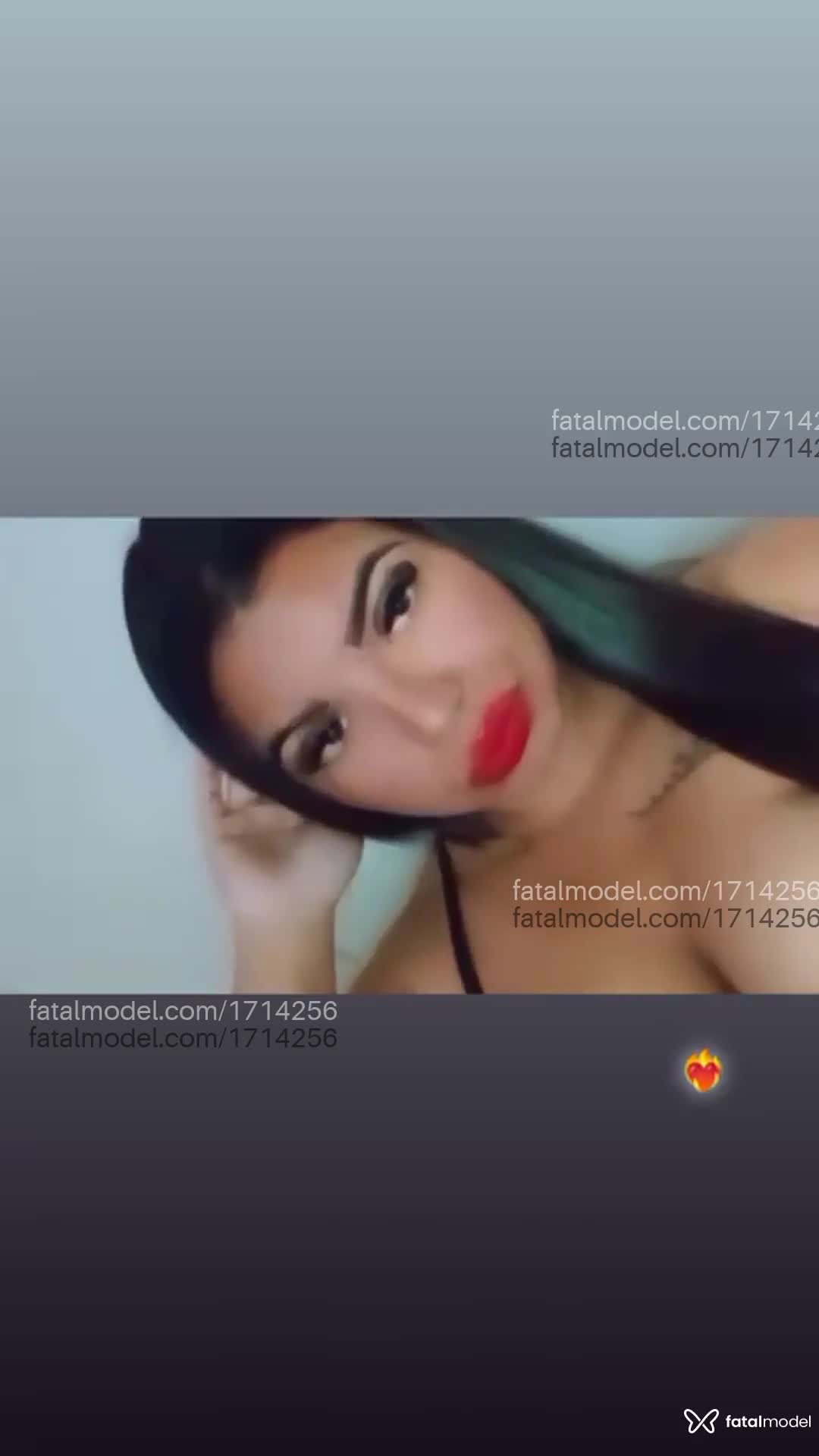 Acompanhante mulher morena (o) de olhos pretos - Jéssica Ribeiro Acompanhante mulher morena (o) de olhos pretos - Jéssica Ribeiro