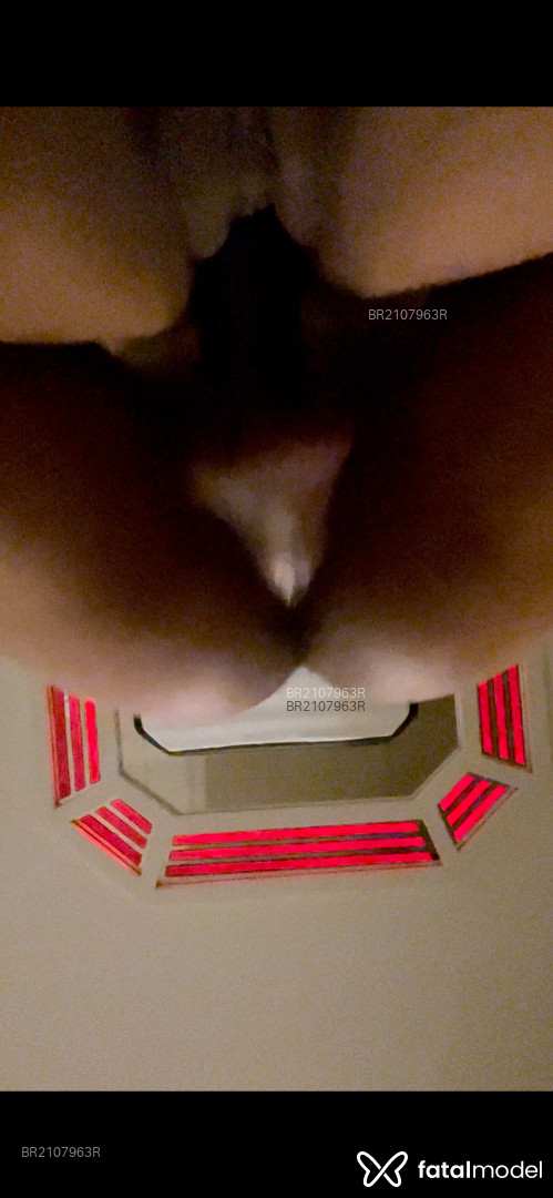 Acompanhante homem morena (o) de olhos castanhos em Virtual - Victor Paiva