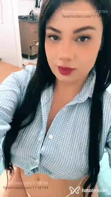 Acompanhante mulher morena (o) de olhos castanhos em Bagé - Alice Brum