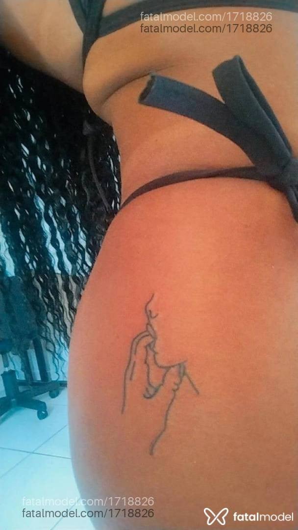 Acompanhante mulher morena (o) de olhos castanhos em Resende - Bombomzinho