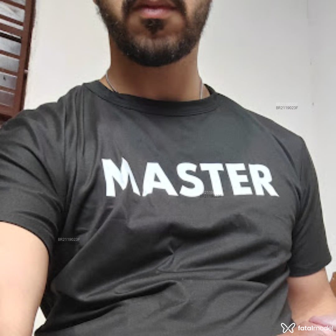 Acompanhante homem morena (o) de olhos castanhos em Goiânia - Realizador