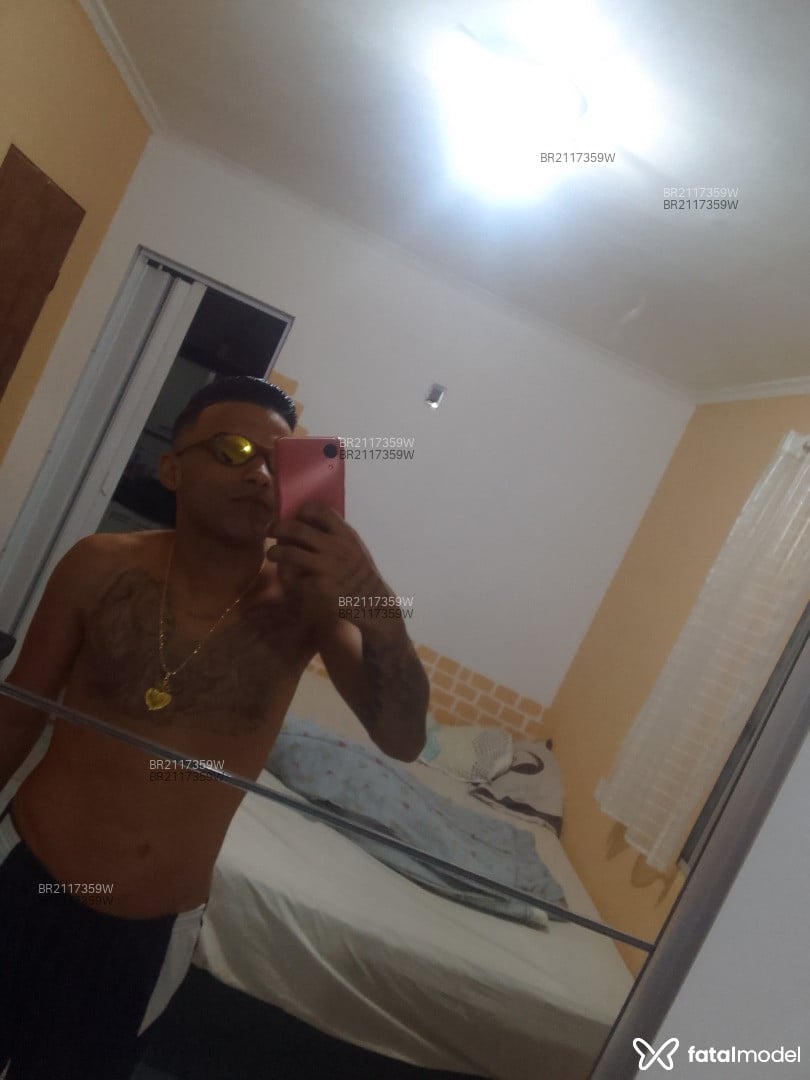 Acompanhante homem morena (o) de olhos pretos em São Paulo - Pagodeiro