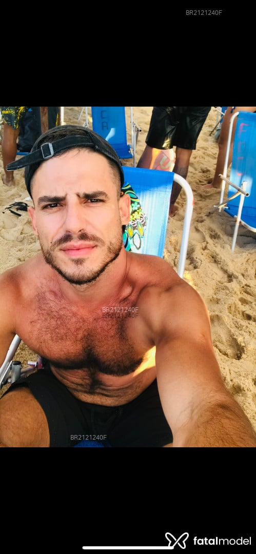 Acompanhante homem com cabelo castanho de olhos pretos em Rio de Janeiro - Gael Magal