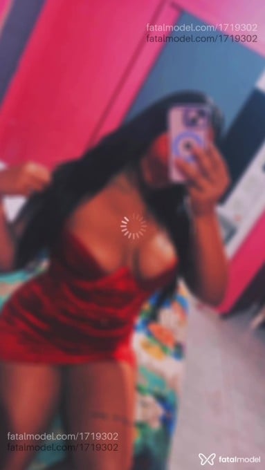 Acompanhante mulher morena (o) de olhos castanhos em Cascavel - Letícia Vitória