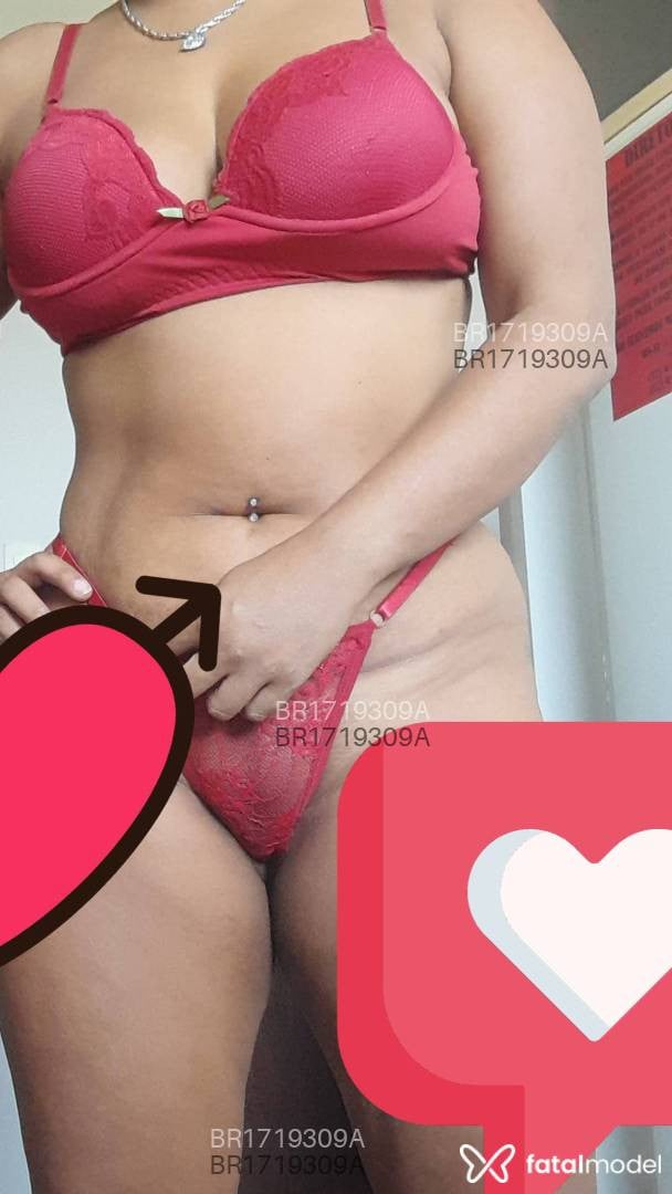 Acompanhante mulher com cabelo castanho de olhos pretos em Nova Serrana - Taís Lopes