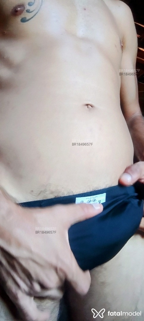Acompanhante homem com cabelo castanho de olhos castanhos em Limoeiro do Norte Acompanhante homem com cabelo castanho de olhos castanhos em Limoeiro do Norte - Pirokaobabao