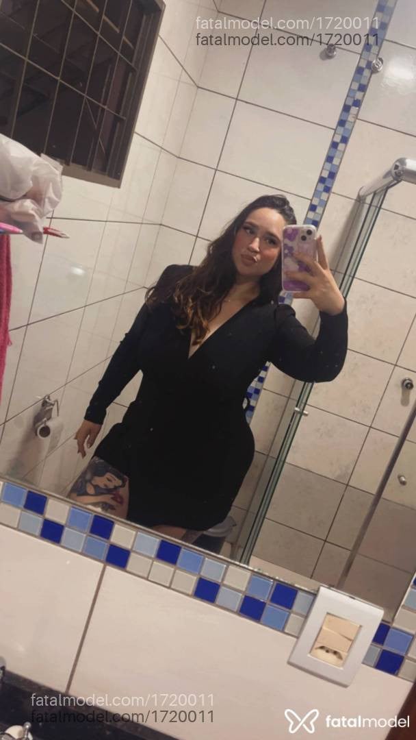 Acompanhante mulher com cabelo castanho de olhos castanhos - Gabriela