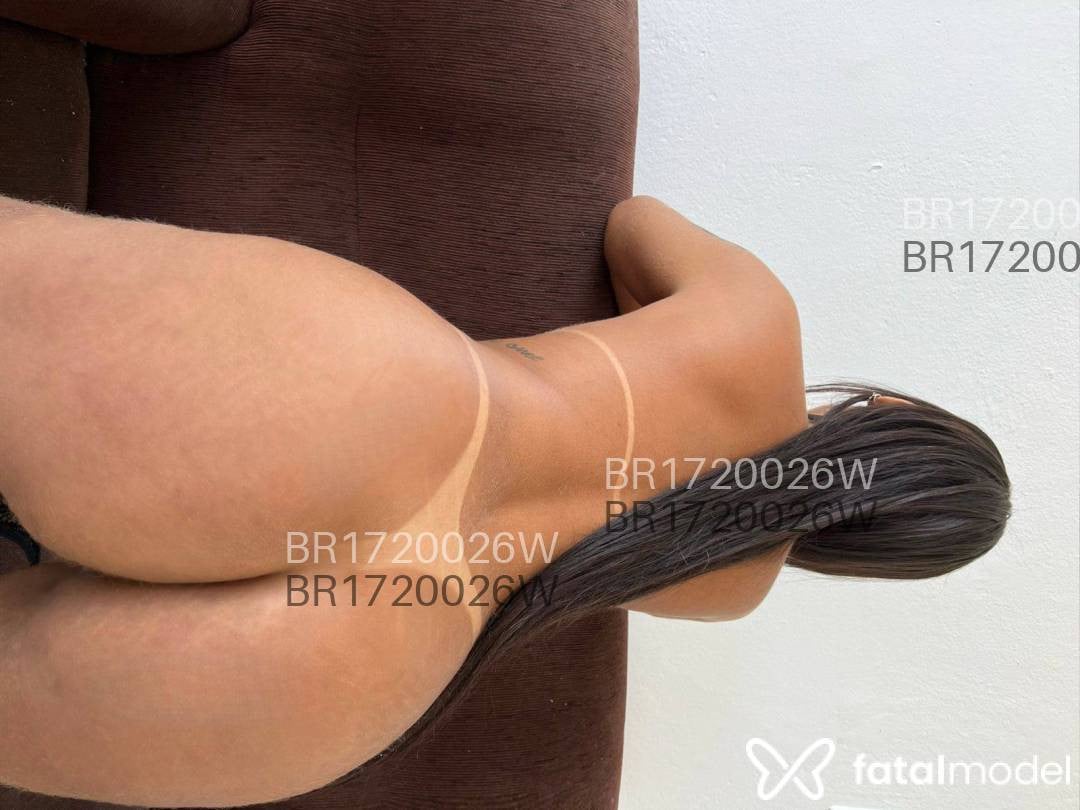Acompanhante mulher com cabelo castanho de olhos castanhos em Guarujá - Helena Souza