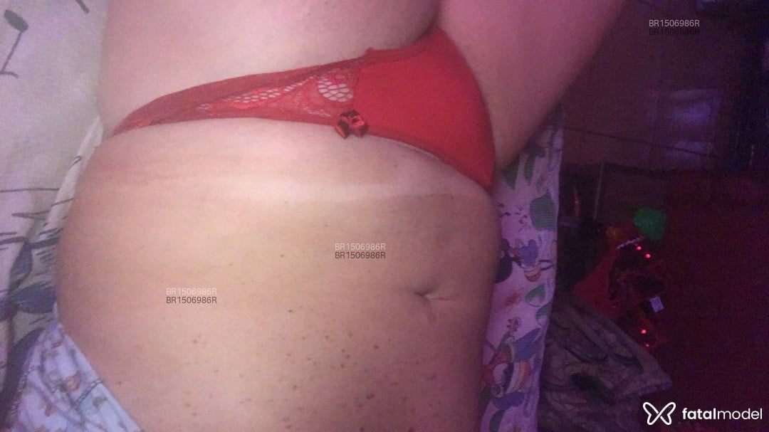 Acompanhante mulher loira (o) de olhos castanhos em Sertãozinho Acompanhante mulher loira (o) de olhos castanhos em Sertãozinho - leticia fernanda