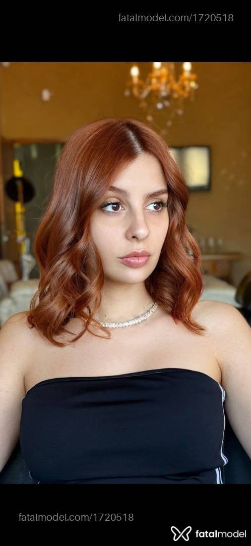 Acompanhante mulher ruiva (o) de olhos pretos - Suelen