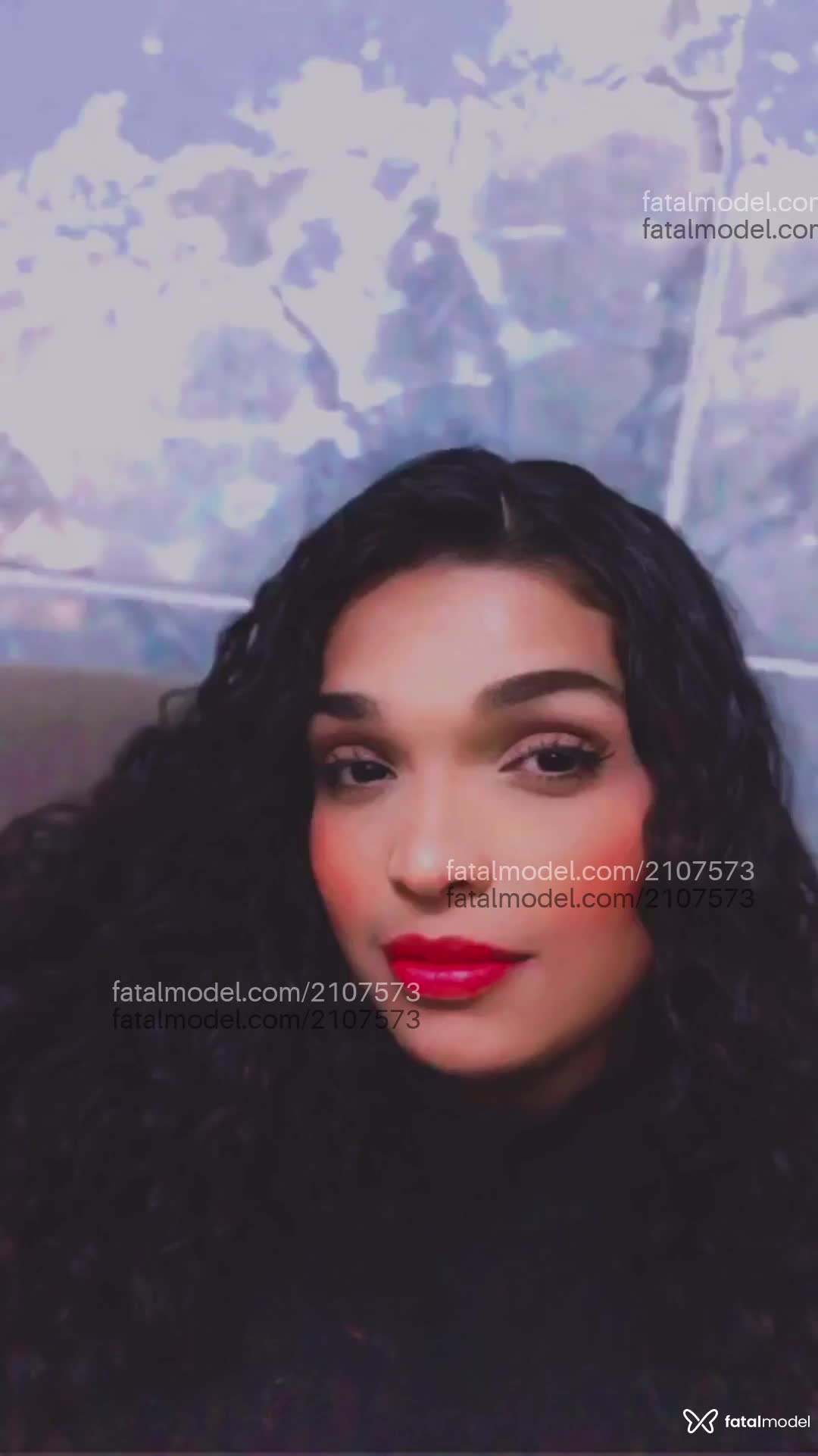 Acompanhante mulher morena (o) de olhos castanhos em Rio de Janeiro Acompanhante mulher morena (o) de olhos castanhos em Rio de Janeiro - Cristal