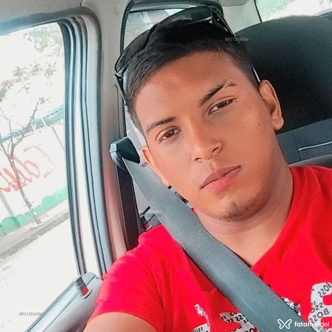 Acompanhante homem morena (o) de olhos castanhos em Fortaleza - Dragon
