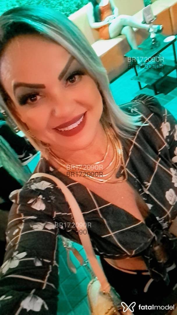 Acompanhante mulher loira (o) de olhos castanhos em Nova Mutum Acompanhante mulher loira (o) de olhos castanhos em Nova Mutum - Fernanda oliver