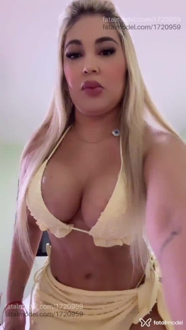 Acompanhante mulher loira (o) de olhos castanhos em Belo Horizonte - Bruna Almeida