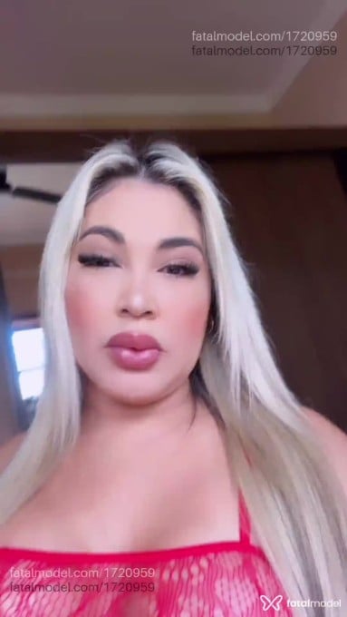 Acompanhante mulher loira (o) de olhos castanhos em Belo Horizonte - Bruna Almeida
