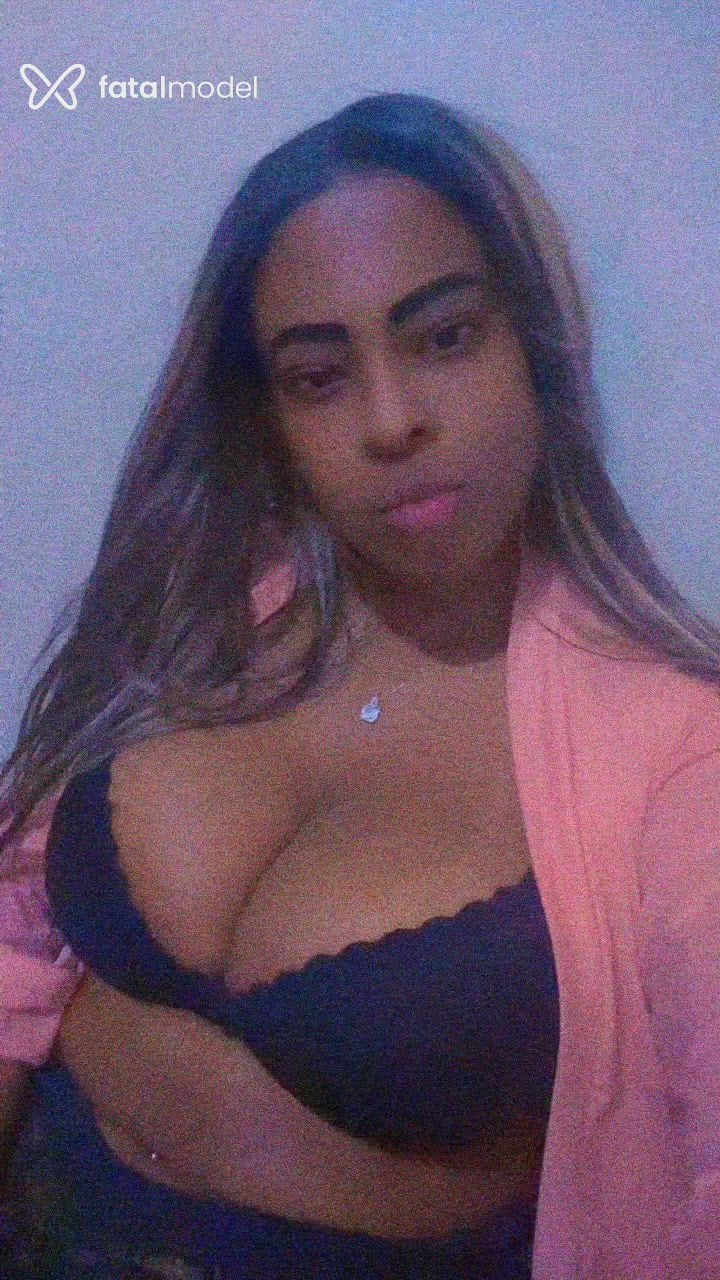 Acompanhante mulher morena (o) de olhos pretos em São José do Rio Preto Acompanhante mulher morena (o) de olhos pretos em São José do Rio Preto - Nina