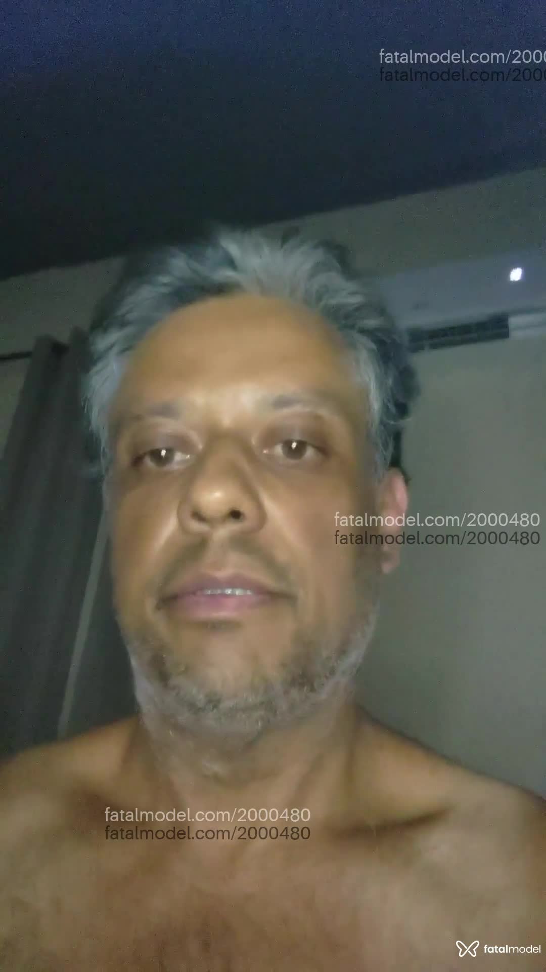 Acompanhante homem morena (o) de olhos castanhos em Santos - Luciferxxx