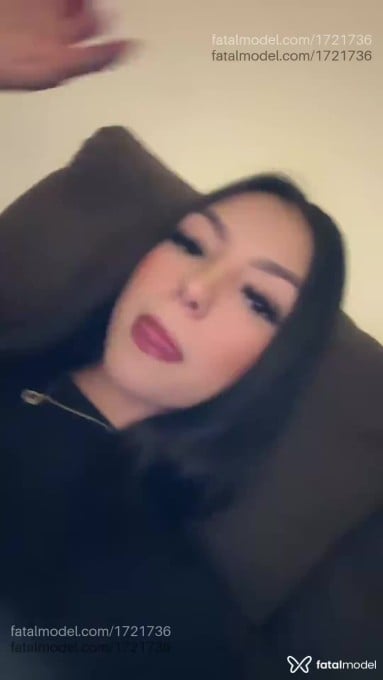 Acompanhante mulher com cabelo castanho de olhos castanhos em Curitiba - Scarlett Fonseca