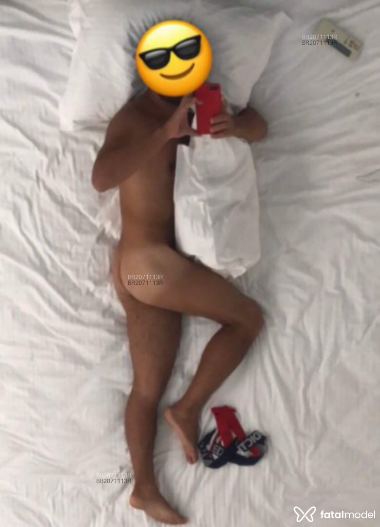 Acompanhante homem morena (o) de olhos castanhos em São Paulo Acompanhante homem morena (o) de olhos castanhos em São Paulo - Enzo Miller
