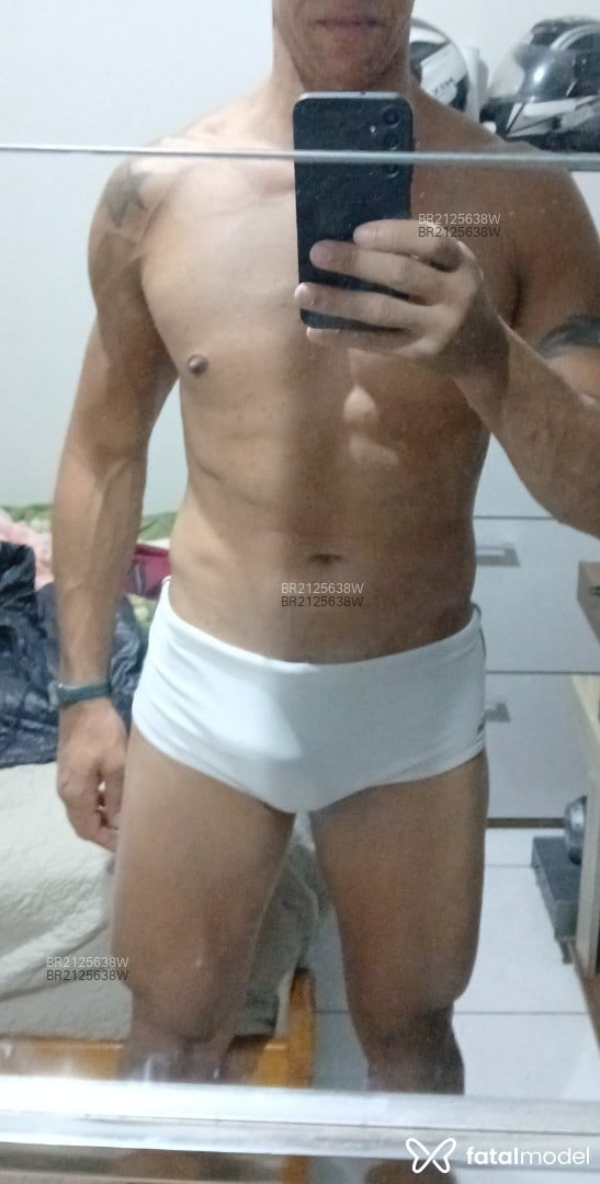 Acompanhante homem com cabelo castanho de olhos castanhos em Cascavel - Kleber