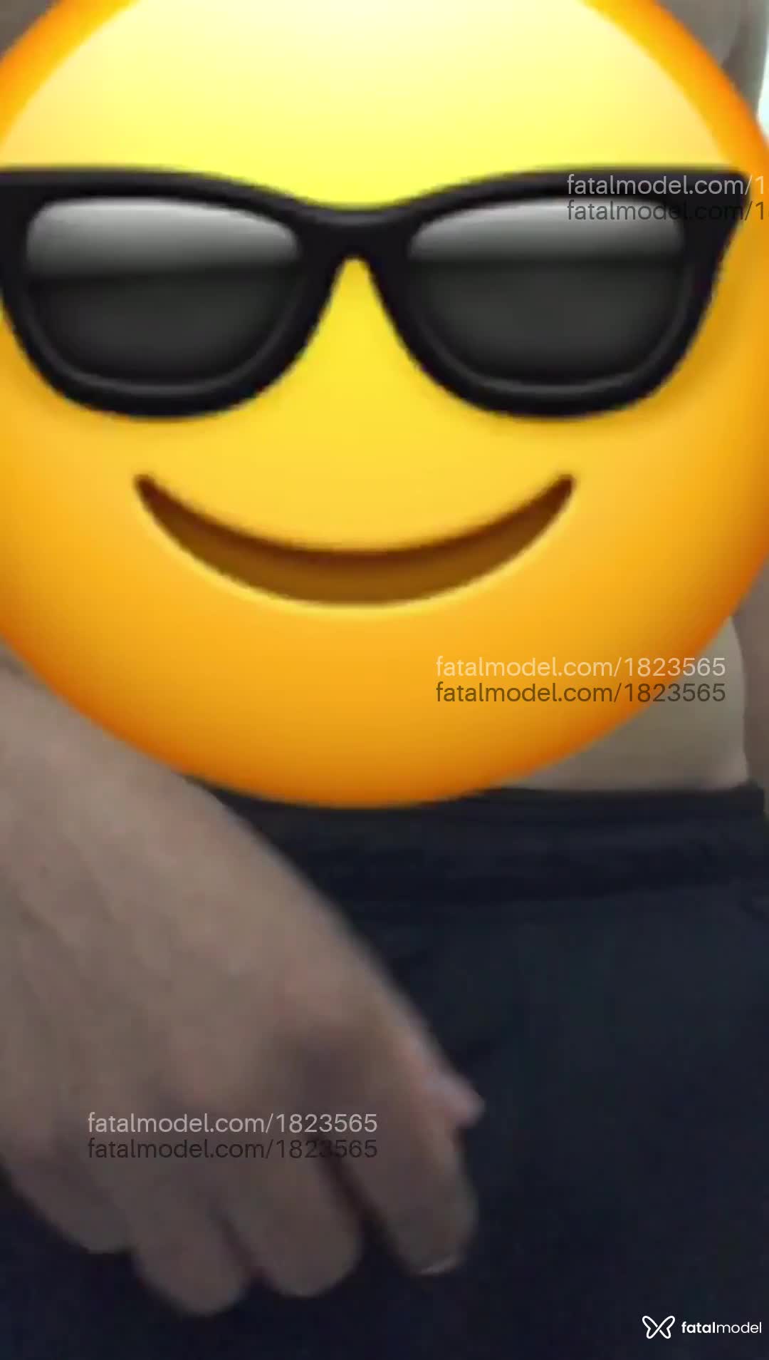 Acompanhante homem morena (o) de olhos pretos - Souza Acompanhante homem morena (o) de olhos pretos - Souza