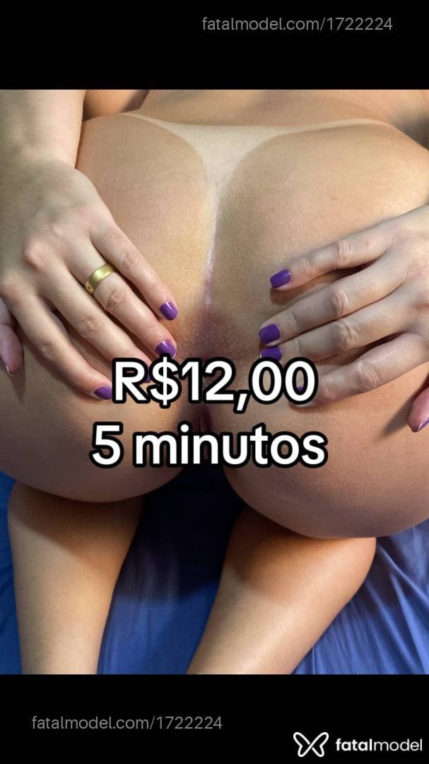 Acompanhante mulher loira (o) de olhos mel em Virtual - Isabella Rosa