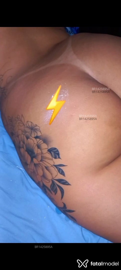 Acompanhante mulher morena (o) de olhos castanhos em Rio Claro Acompanhante mulher morena (o) de olhos castanhos em Rio Claro - Thais