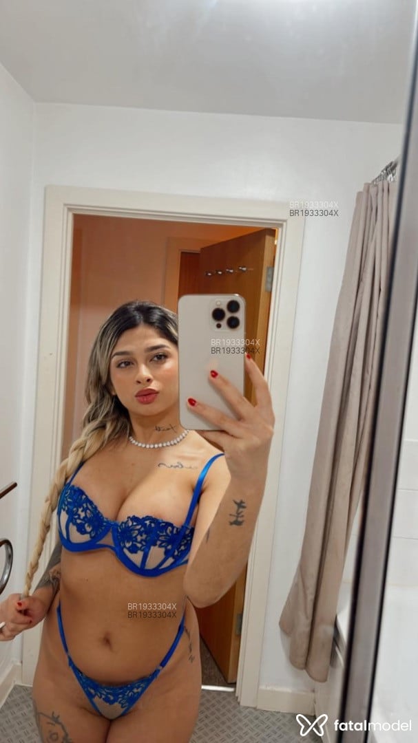 Acompanhante mulher loira (o) de olhos castanhos em São Paulo - Bia