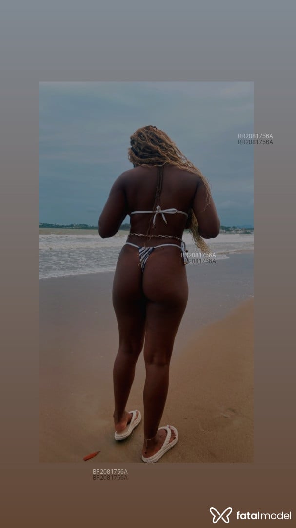Acompanhante mulher com cabelo castanho de olhos castanhos em Anchieta - Julia Ribeiro
