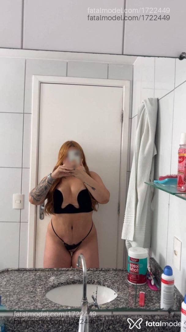 Acompanhante mulher ruiva (o) de olhos mel - Sara Muniz