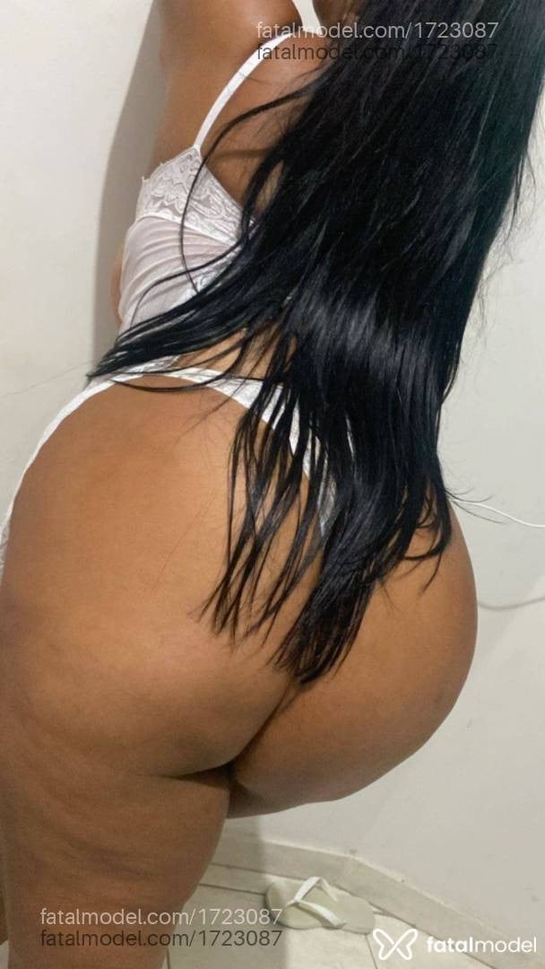 Acompanhante mulher com cabelo castanho de olhos castanhos em São Mateus - Pietra Sanches