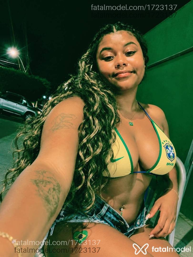 Acompanhante mulher morena (o) de olhos castanhos em Jaru - Aninha Eiraus