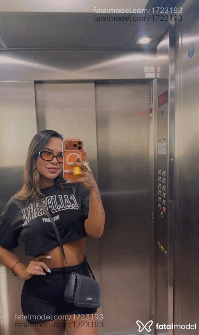 Acompanhante mulher morena (o) de olhos pretos em Salvador - Luna Barreto
